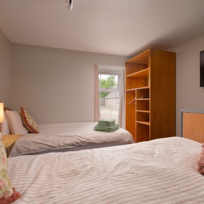 Accessible bedroom with TV